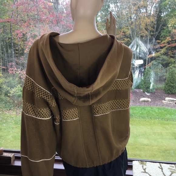 Free People - Picture 13 of 15